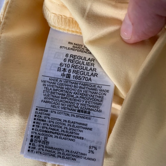 GAP Tailored Crop Trousers Butter Yellow - Picture 5 of 5